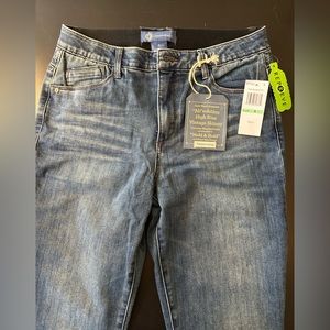 Democracy jeans Sz 8 NWT